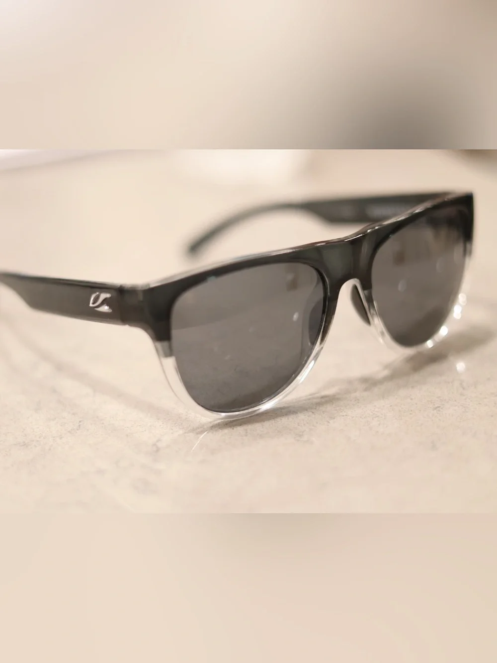 Kaenon Moonstone Sunglasses Black Crystal Made in Italy